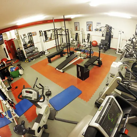 ホテル Francesin Active 4*