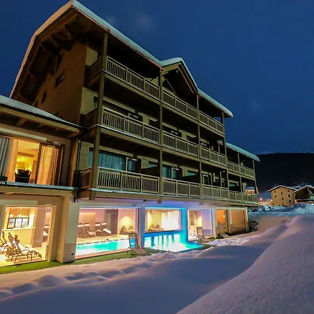 Francesin Active ホテル 4*