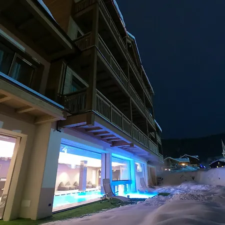 ホテル Francesin Active 4*